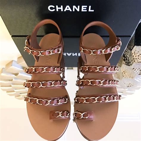 sandali tipo chanel beige|authentic Chanel sandals.